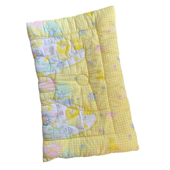 Vintage Pastel Kitsch Animal Print Toddler Sleeping Bag - Picture 1 of 9